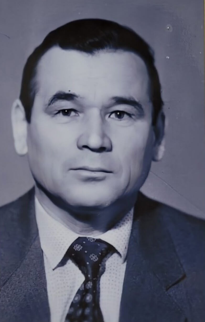 Ишимов Фазыльян Сагидуллович — человек, оставивший значительный вклад в развитии здравоохранения Хайбуллинского района.