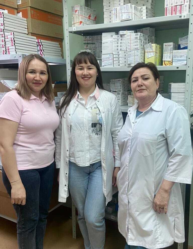 Поздравляем фармацевтов с профессиональным праздником!